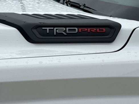 Used 2023 Toyota Sequoia TRD Pro AWD/4WD image 15