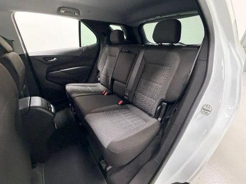 Certified 2024 Chevrolet Equinox LT FWD image 21