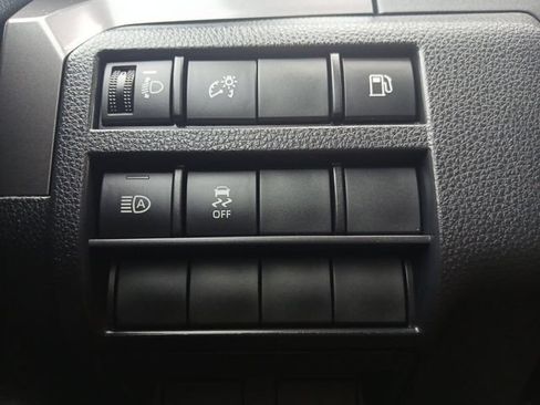 Used 2026 Toyota 4Runner SR5 AWD/4WD image 11