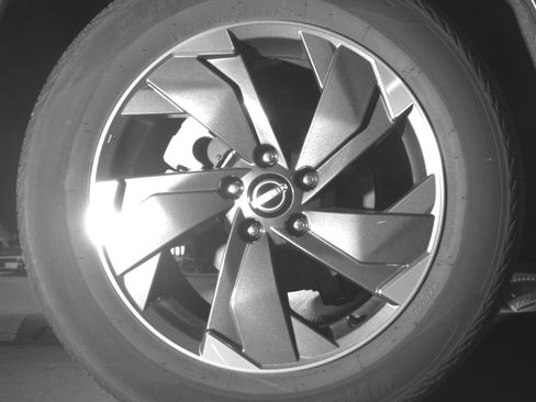 Used 2025 Nissan Rogue SV AWD/4WD image 15