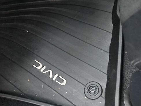 Used 2023 Honda Civic Sport image 24