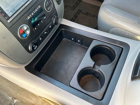 Used 2011 GMC Sierra 3500 SLT image 15