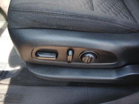 Used 2020 Chevrolet Equinox LT AWD/4WD image 15