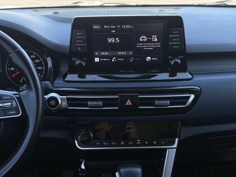 Used 2023 Kia Seltos S image 36