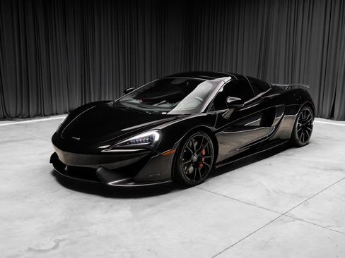 Used 2019 McLaren 570S Spider RWD image 40