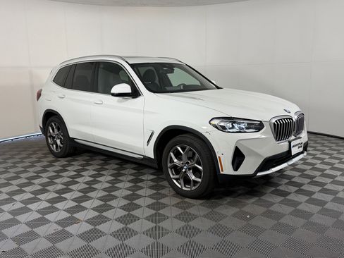 Used 2023 BMW X3 sDrive30i w/ Premium Package image 7