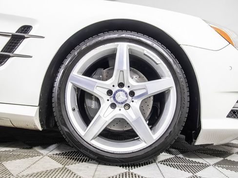 Used 2016 Mercedes-Benz SL 400 image 38