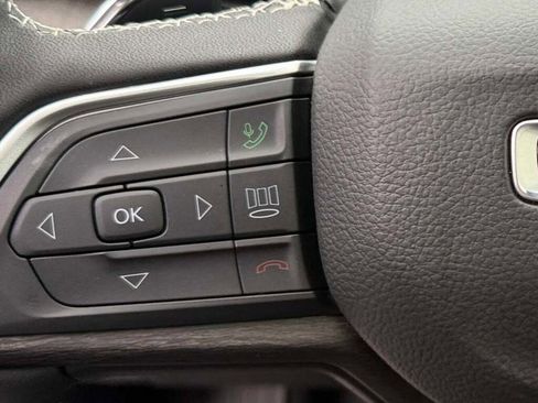 New 2026 Jeep Grand Cherokee Limited w/ Limited Altitude Package image 39