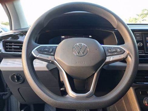 Used 2022 Volkswagen Taos S FWD image 16