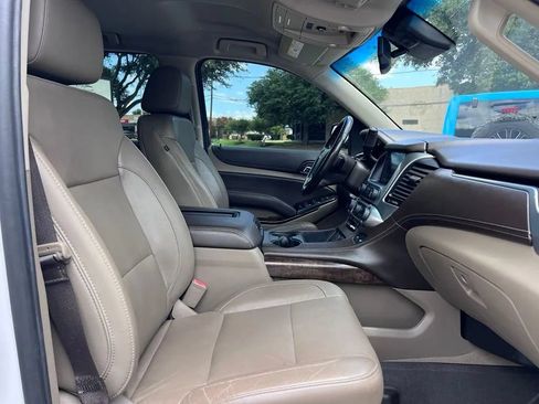 Used 2019 Chevrolet Suburban LT w/ Texas Edition Package RWD image 28