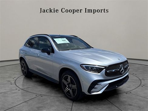 Certified 2025 Mercedes-Benz GLC 300 4MATIC image 6