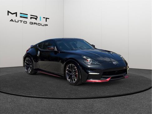 Used 2019 Nissan 370Z NISMO image 1