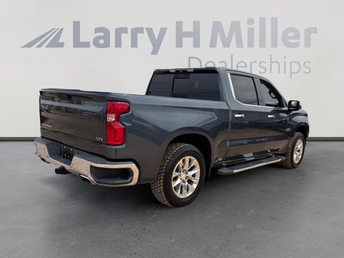 Used 2019 Chevrolet Silverado 1500 LTZ w/ LTZ Texas Edition image 5