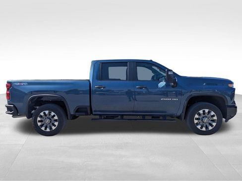 Certified 2025 Chevrolet Silverado 2500 Custom w/ Custom Value Package image 3