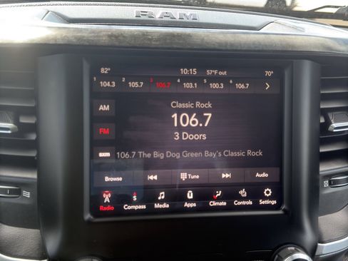 Used 2019 RAM 1500 Big Horn AWD/4WD image 18