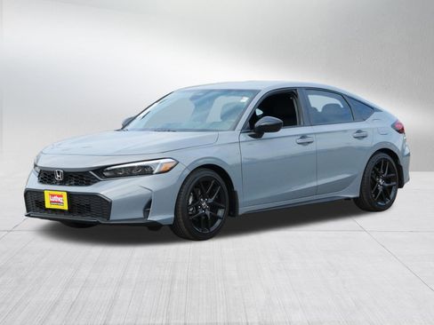 Used 2025 Honda Civic Sport image 3