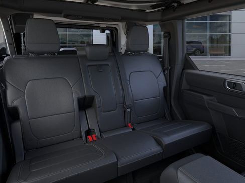 New 2025 Ford Bronco Badlands w/ Sasquatch Package image 11
