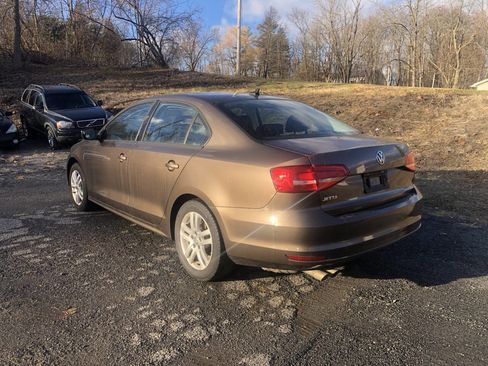 Used 2015 Volkswagen Jetta S w/ Welcome Package image 6