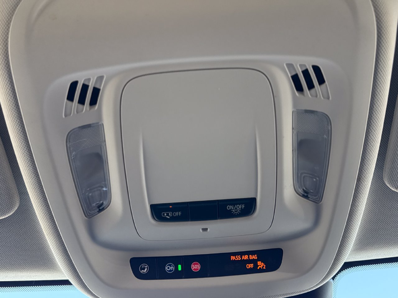 Used 2024 Buick Envision Preferred AWD/4WD image 28