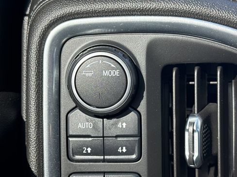 Used 2022 Chevrolet Silverado 1500 High Country w/ Technology Package image 26