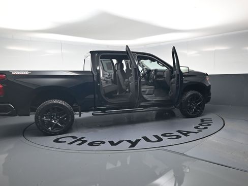 Used 2026 Chevrolet Silverado 1500 Custom Trail Boss AWD/4WD image 23