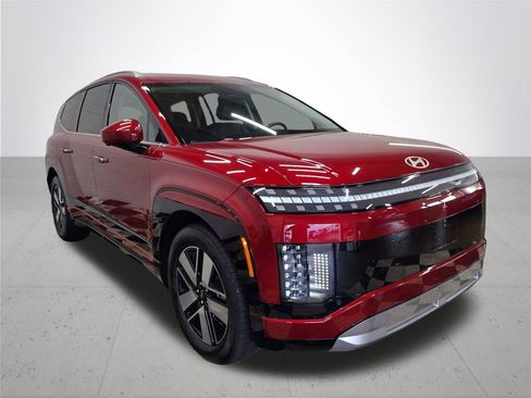 New 2026 Hyundai Ioniq 9 SEL w/ Tow & Go Package AWD/4WD image 4
