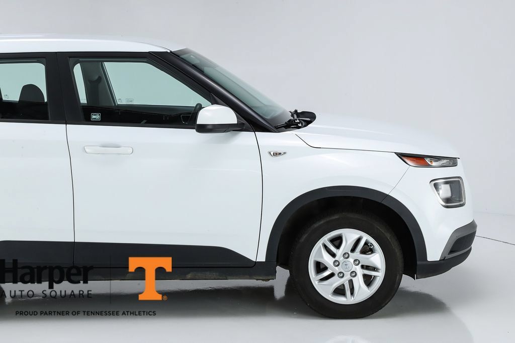 Used 2021 Hyundai Venue SE FWD image 47