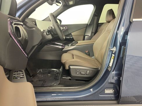 New 2026 BMW X3 xDrive30i w/ Convenience Package AWD/4WD image 9