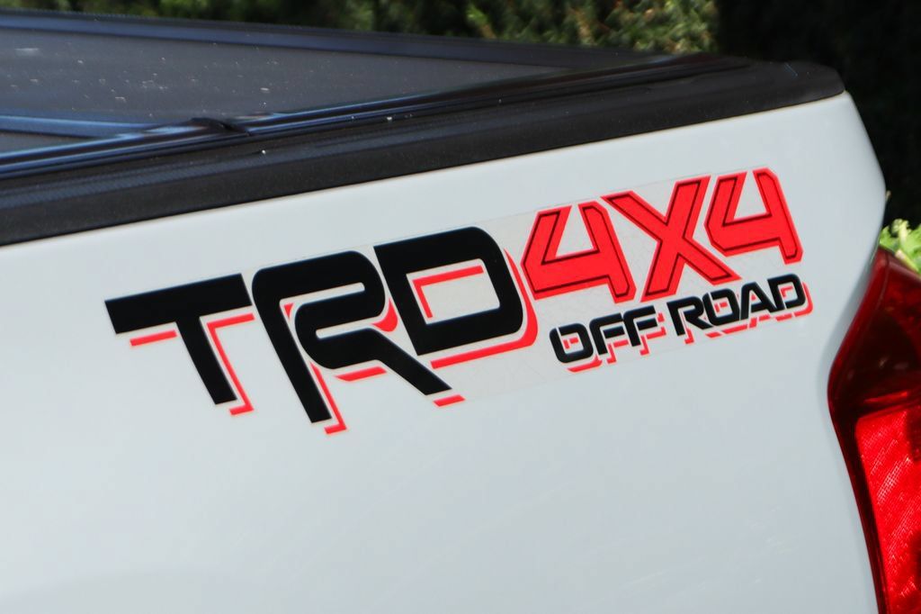 Used 2018 Toyota Tacoma TRD Off-Road AWD/4WD image 43