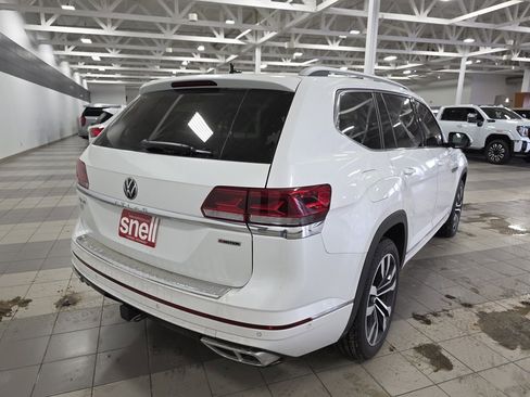 Used 2022 Volkswagen Atlas SEL Premium image 5