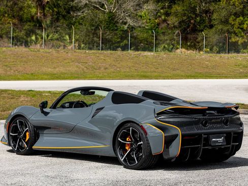 Used 2021 McLaren Elva RWD image 60