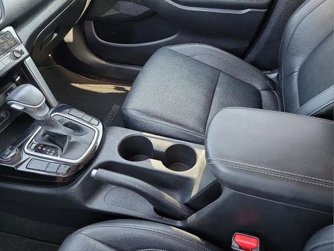 Used 2024 Kia Seltos EX image 20