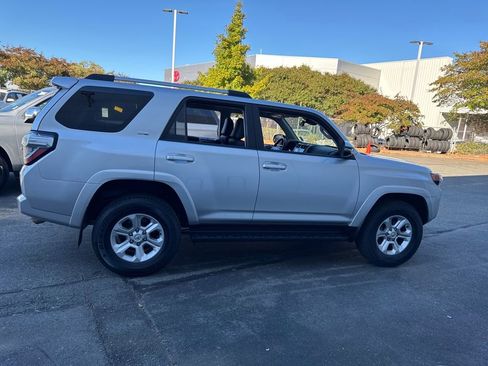 Used 2024 Toyota 4Runner SR5 Premium image 6