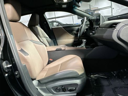 Used 2023 Lexus ES 350 image 36