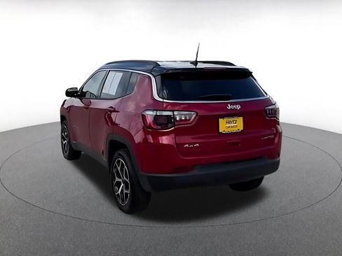 Used 2025 Jeep Compass Limited AWD/4WD image 9