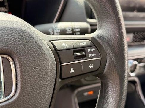 Used 2024 Honda CR-V LX image 16