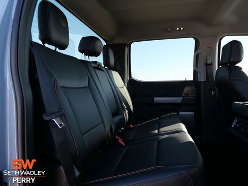 New 2026 Ford F250 Lariat w/ FX4 Off-Road Package image 13