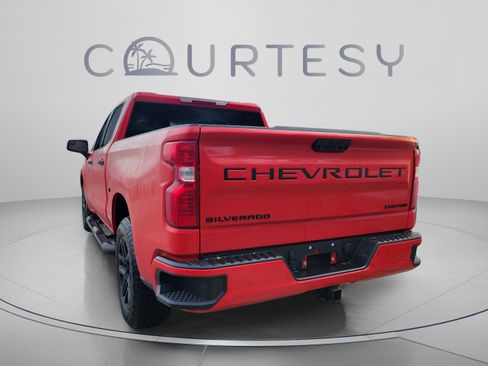 Used 2024 Chevrolet Silverado 1500 Custom w/ Turbomax Blackout Package RWD image 2