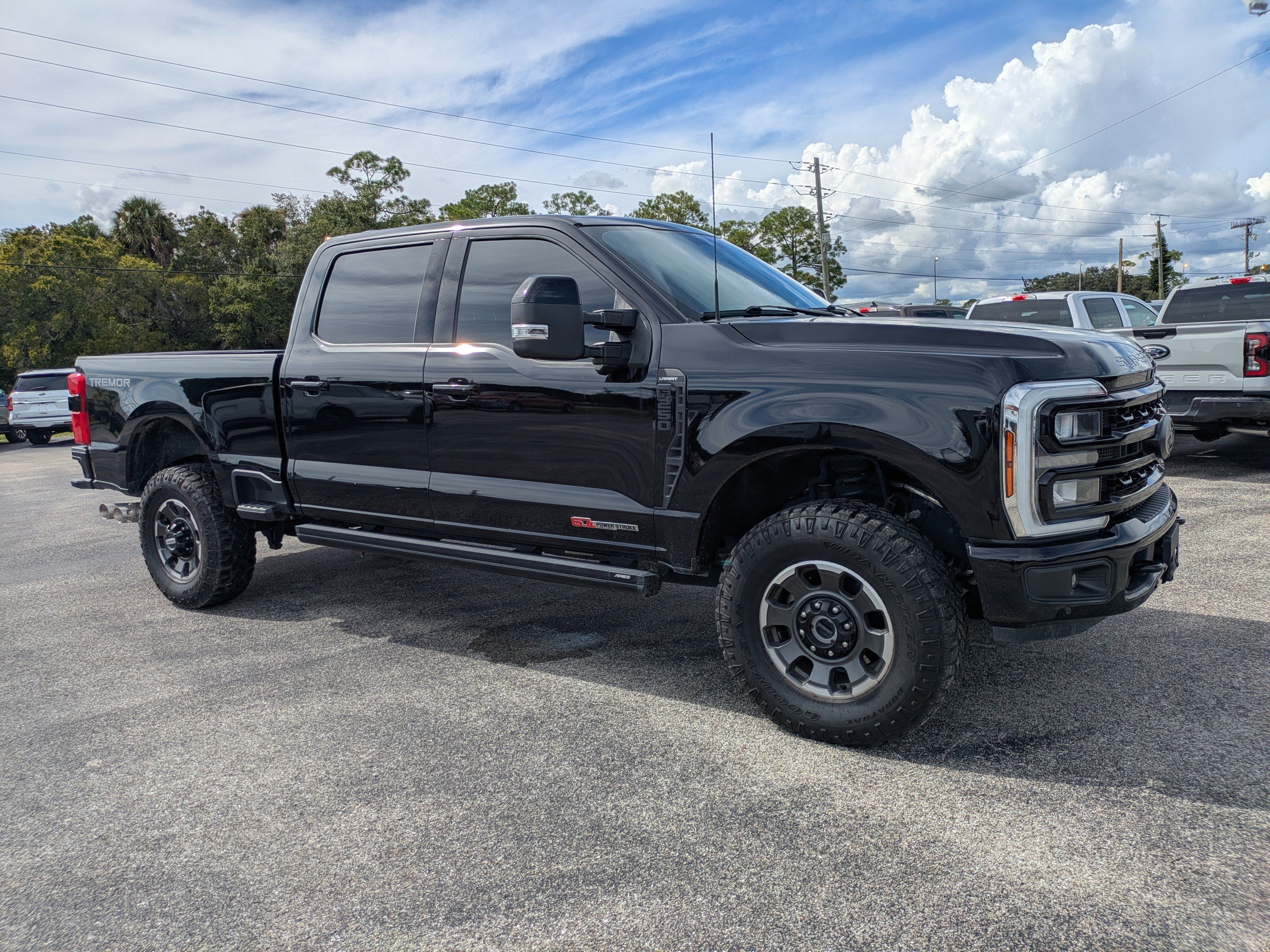 Used 2024 Ford F250 Lariat w/ Lariat Ultimate Package AWD/4WD image 2