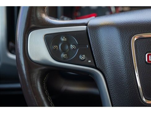 Used 2015 GMC Sierra 1500 SLT w/ SLT Crew Cab Value Package AWD/4WD image 15