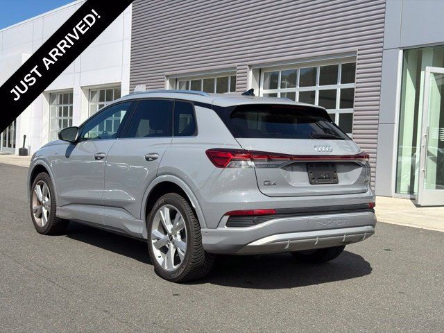 Used 2023 Audi Q4 e-tron Premium Plus w/ Premium Plus AWD/4WD image 4