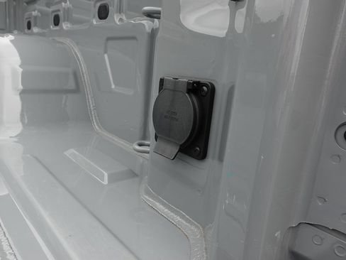 Used 2024 GMC Sierra 1500 Elevation AWD/4WD image 26