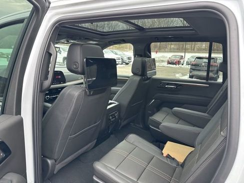 New 2026 Chevrolet Suburban High Country AWD/4WD image 58