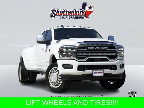 Used 2025 RAM 3500 Longhorn AWD/4WD image 1