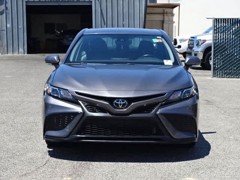 Certified 2023 Toyota Camry SE FWD image 3