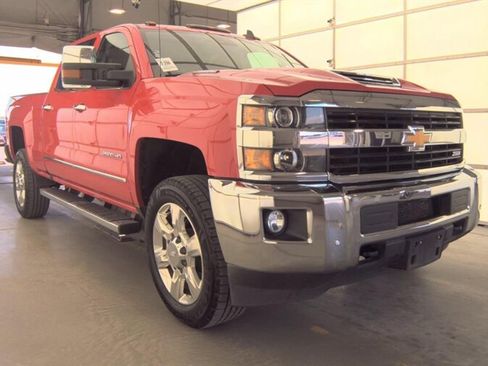 Used 2017 Chevrolet Silverado 2500 LTZ w/ Duramax Plus Package AWD/4WD image 2