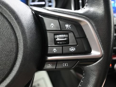 Used 2023 Subaru Forester Premium AWD/4WD image 25