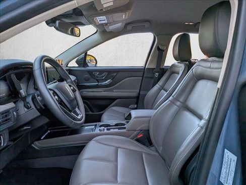 Used 2023 Lincoln Corsair FWD image 14