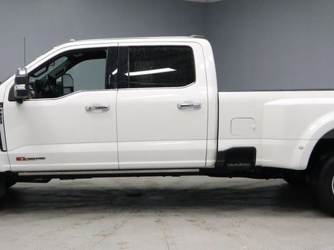 Certified 2023 Ford F350 Lariat w/ Lariat Ultimate Package image 8