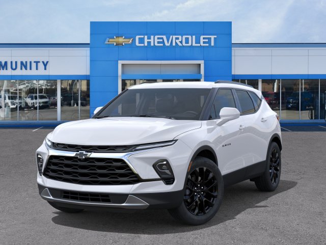 New 2026 Chevrolet Blazer LT w/ LPO, Black Sport Package AWD/4WD image 8